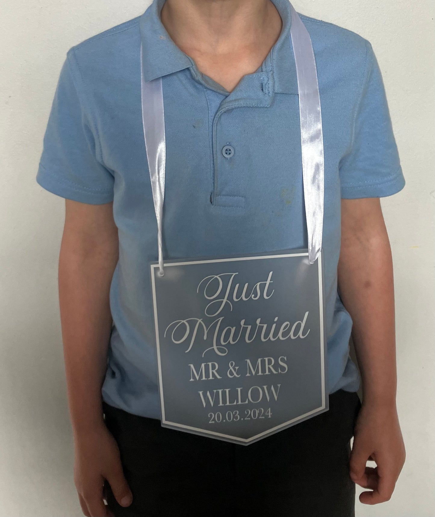 Hanging Signs & Paddles