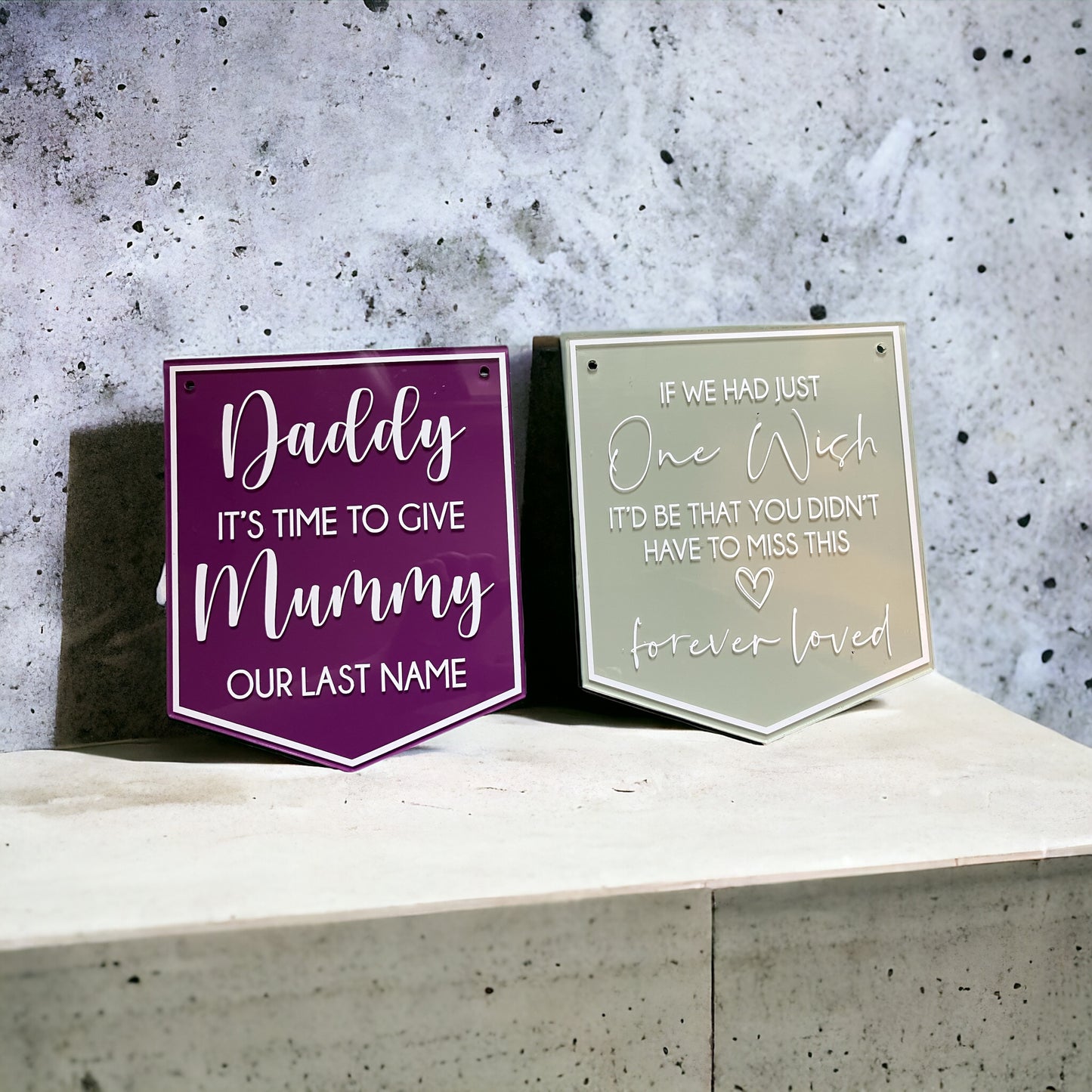 Hanging Signs & Paddles