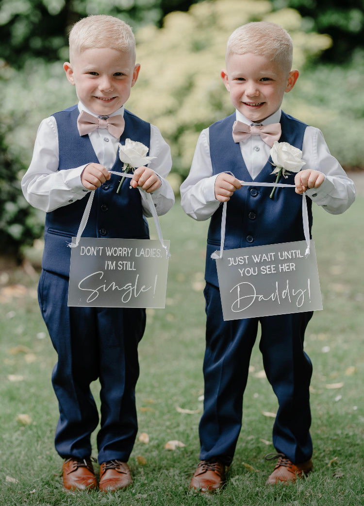 Hanging Signs & Paddles