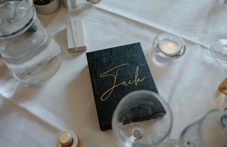 💍Price Drop Hip Flask Gift Box Set